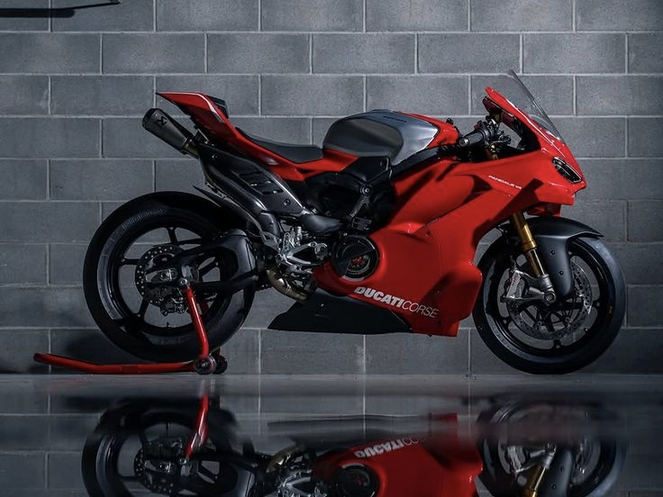 Ducati Panigale V4 R
